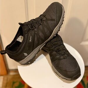 Skechers Women’s Topanga Hiker Air Cool Memory Foam Black & Gray Sneakers Size10